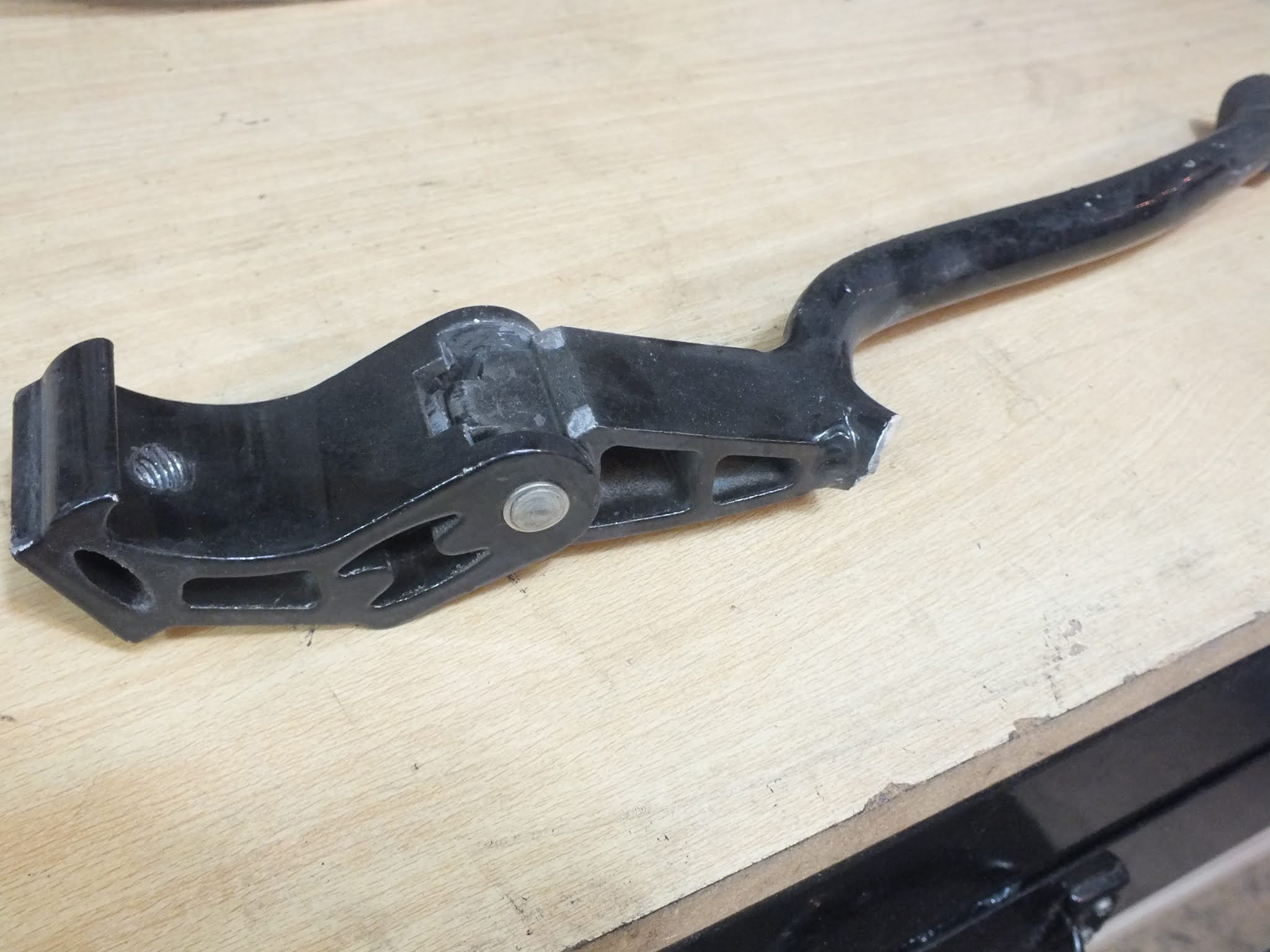 avelo Bicycle shop アヴェロ バイシクル ショップ 浦和 MONGOOSE ENVOY / マングース エンヴォイ ロングテール カーゴバイク × URSUS