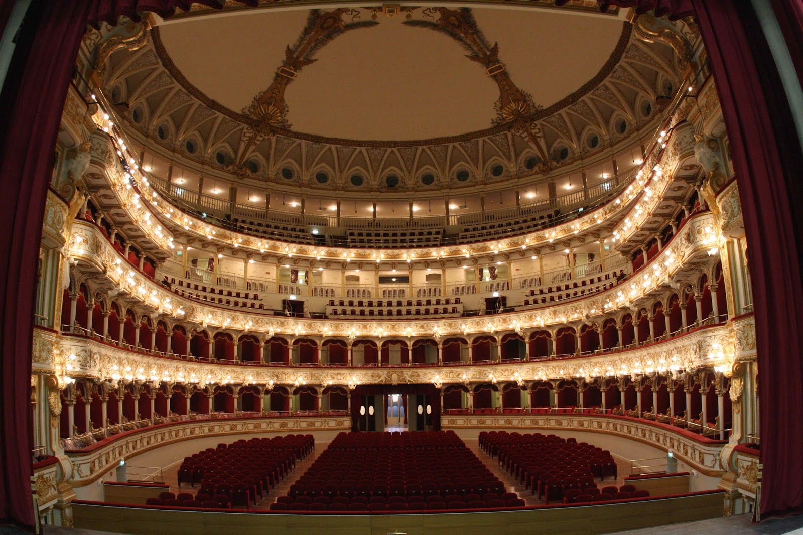 Театр лисео Театр лисео