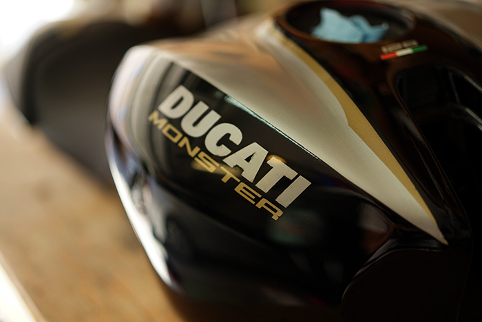 Bullitt 821 custom paint Ducati Monster 821