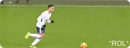 오우~ 공 좀 찰줄 아는 놈인가?.gif | 인스티즈