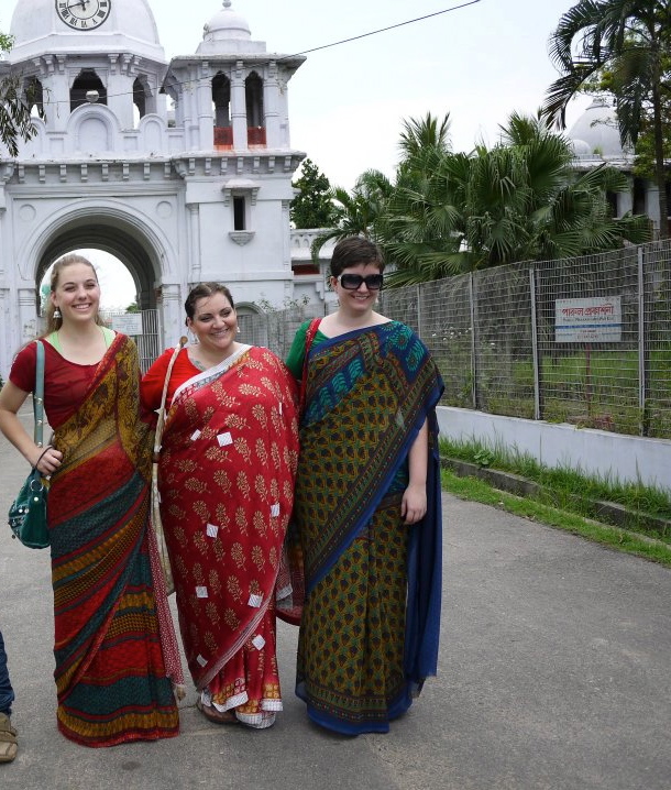 Hospitality of Bengali people Trending news