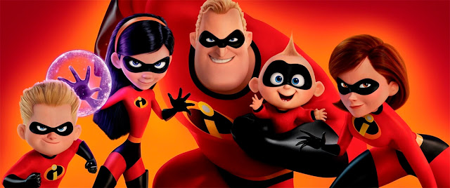 La familia de superhéroes de Los Increíbles al completo