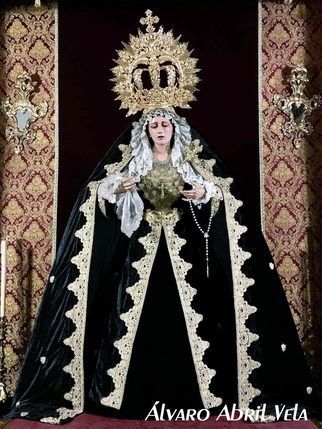 Cruz de Guía Decano de la información cofrade en Granada. NUESTRA