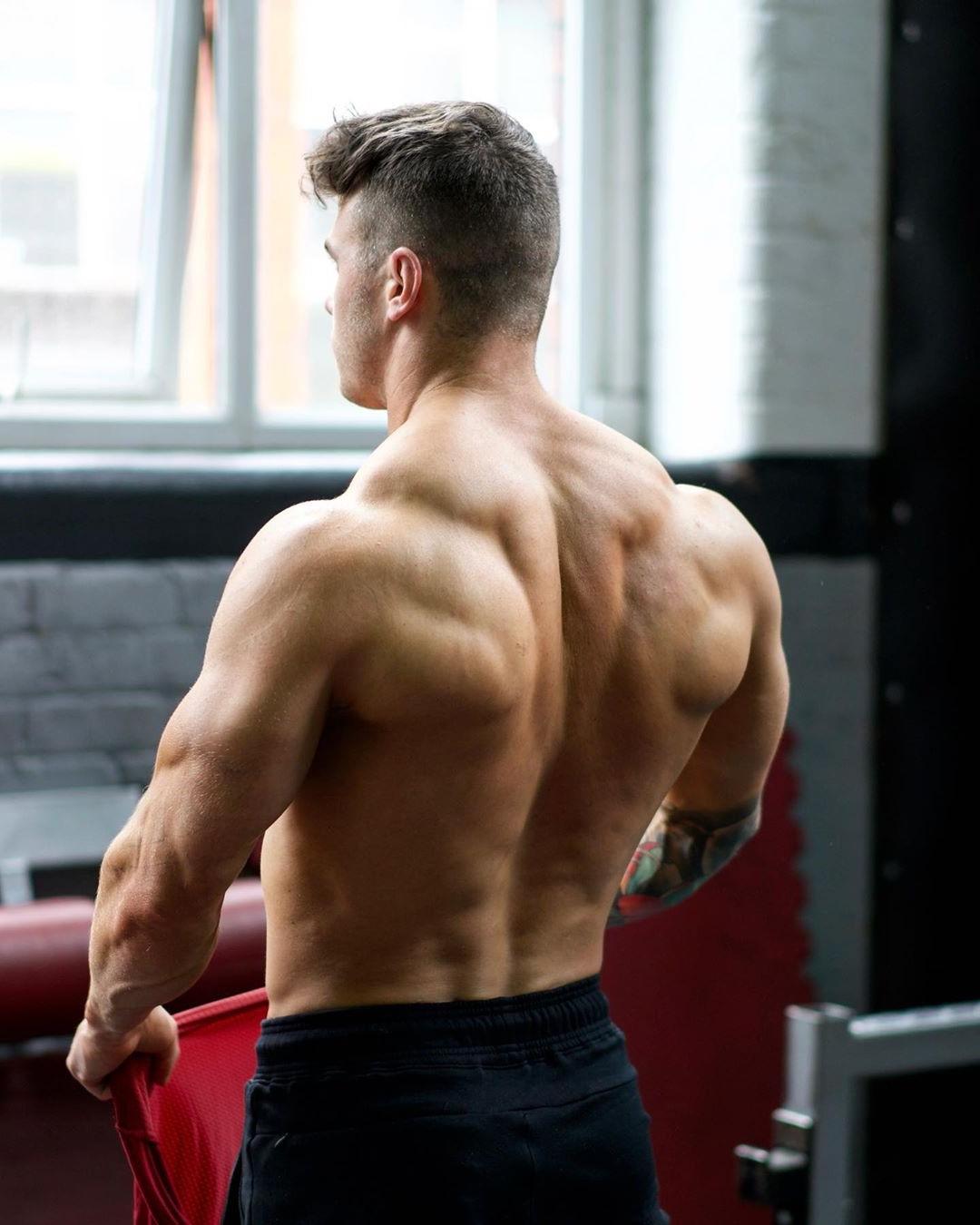 masculine-gym-alpha-daddy-strong-shirtless-back