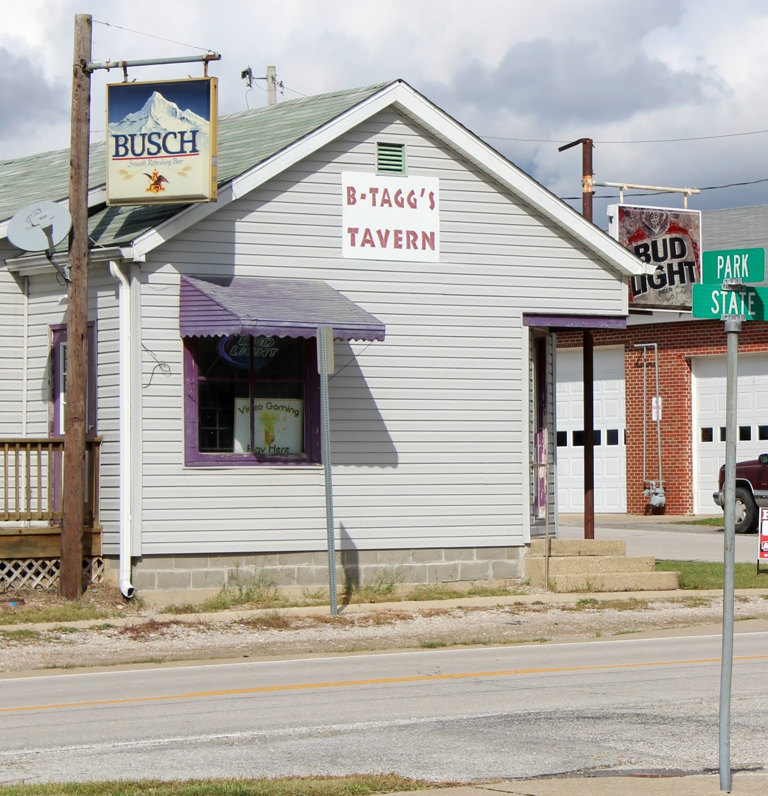 Out and About the Midwest Pocahontas, IL Town Scenes