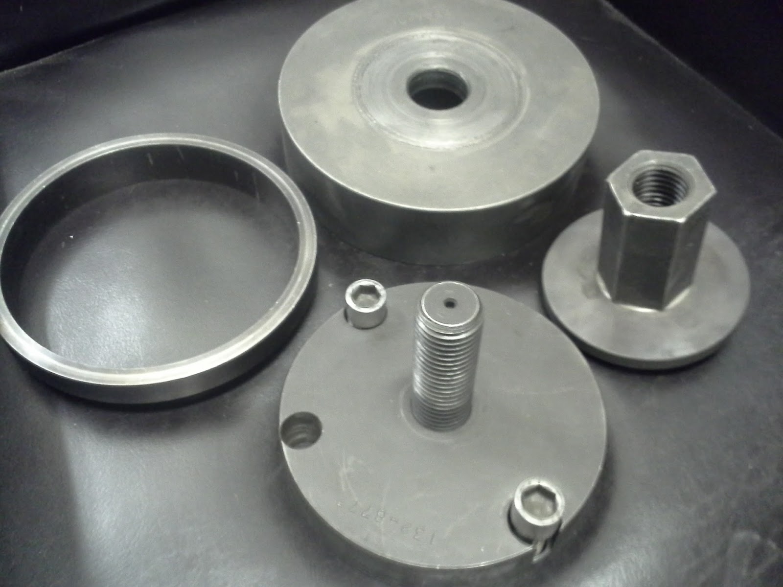 School Bus Mechanic Cat 3116 Rear Seal Installer For Sale