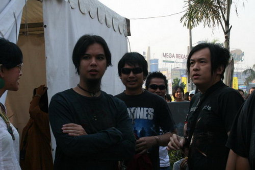 Zday Project is Coming: Koil feat The Rock - Kenyataan Dalam Dunia Fantasi