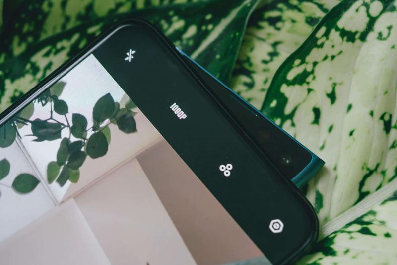 1582364238 926 top smartphone man hinh 2 1582190084 width2000height1334