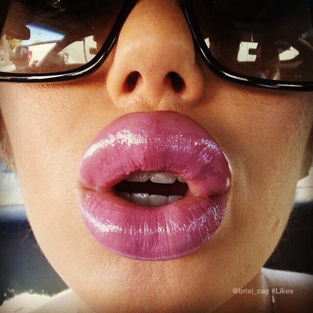 640px x 640px - Fat lip lipstick blowjobs - Porno photo