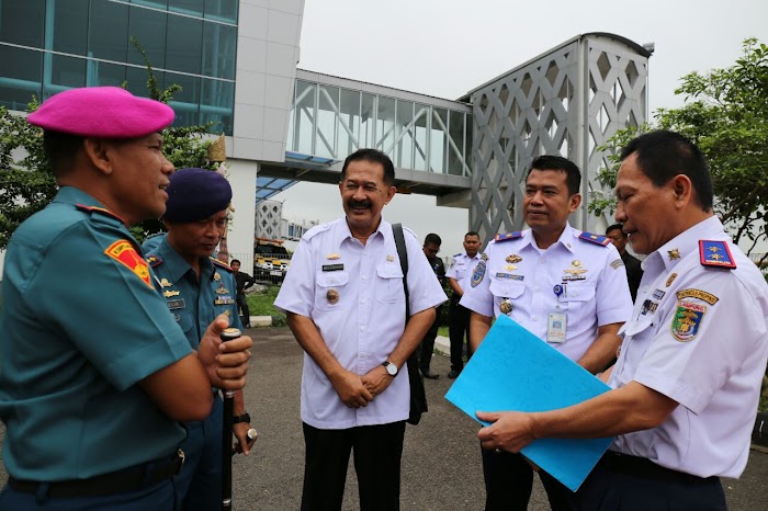 Pemprov Bahas Peraturan Penggunaan Ruangan Khusus VIP Bandara Radin Inten II