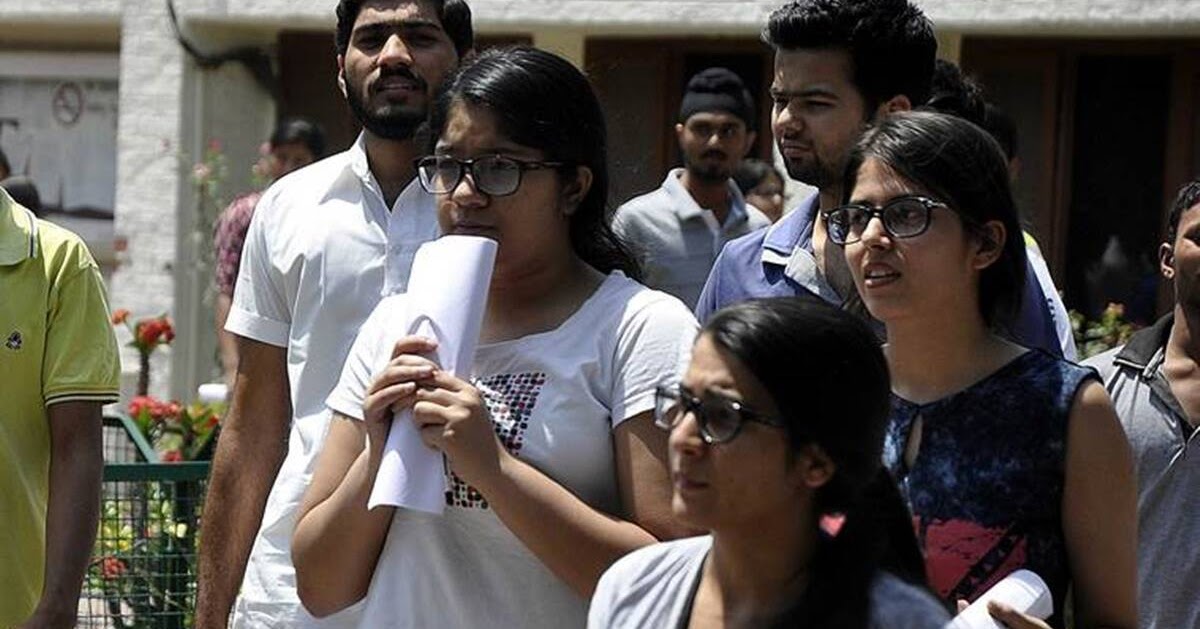 Over 4,000 students demanding postponement of NEET, JEE Main 2020 by  a day-long hunger strike 