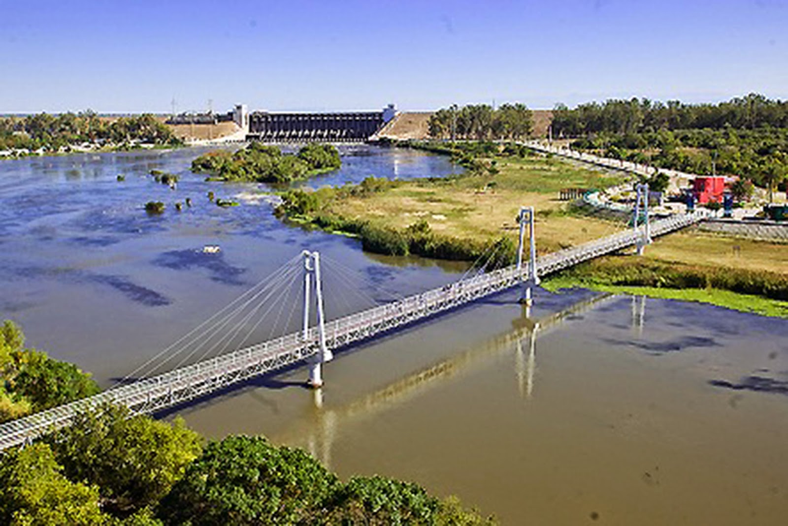 Termas de Río Hondo. Turismo que se construye día a día. TAFI TRAVEL