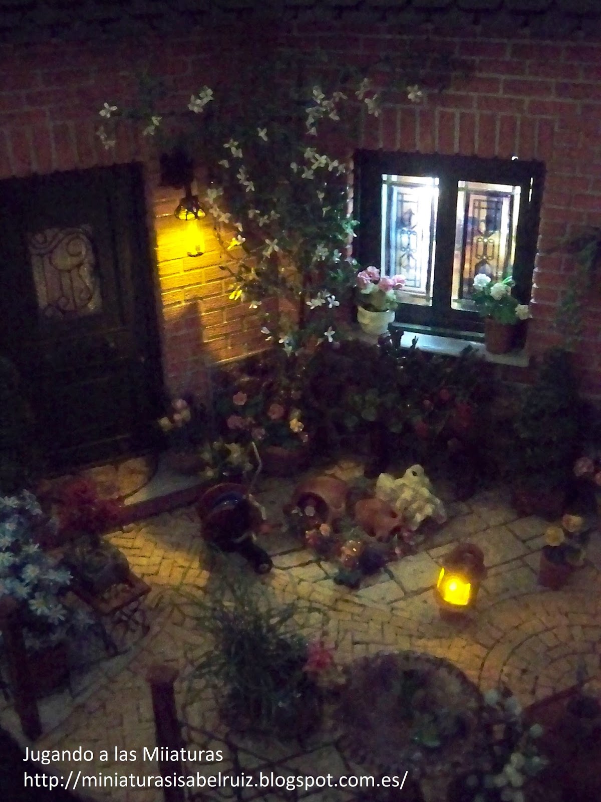 Jugando a las Miniaturas: Mi pequeño Jardín