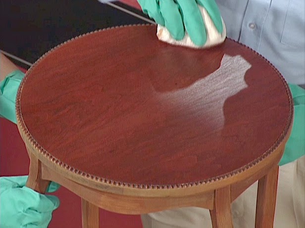How to Remove Stains on Wood Furniture ?