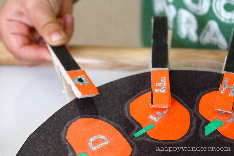 a happy wanderer: spider match...