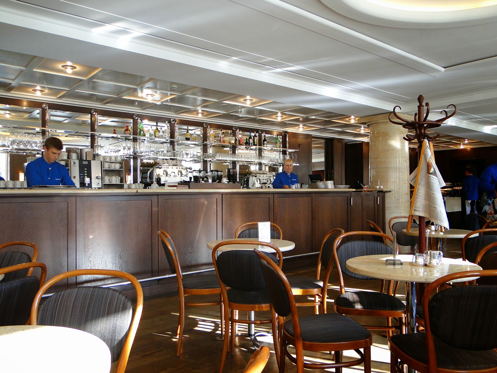 caf-bistro-dallmayr-munich-germany-a-traveling-foodie-s
