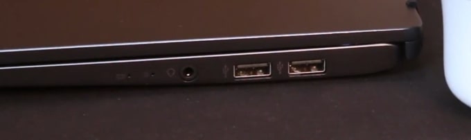 Ports on the right side of MSI Modern 14 B4MW laptop.