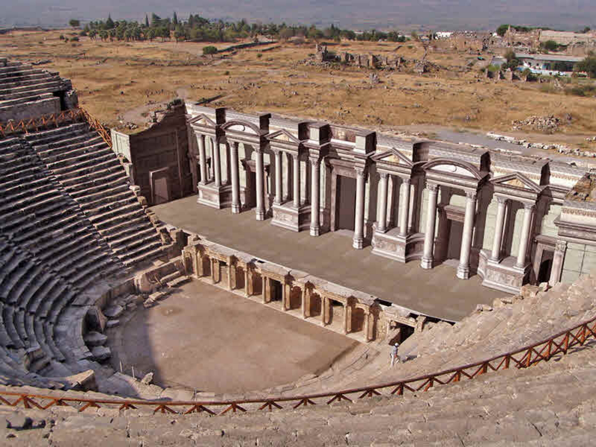 Театр в древности