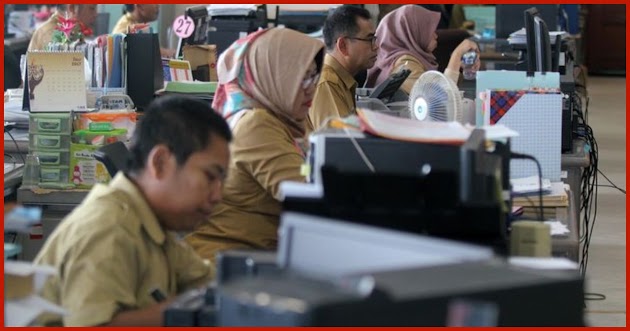 Kabar Gembira Bagi PNS! Tiap ASN Berkesempatan Berkarier di Seluruh Indonesia, Naik Pangkat Tiap 2 Tahun dan Usia Pensiun Jadi 60 Tahun