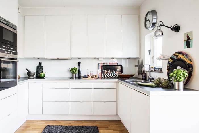 Värikästä pintaa ja yksityiskohtaa