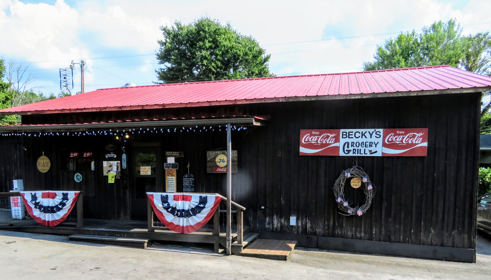 Big Daddy Dave Becky’s Grocery and Grill