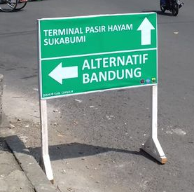 petunjuk arah jalan alternatif www.simplenews.me