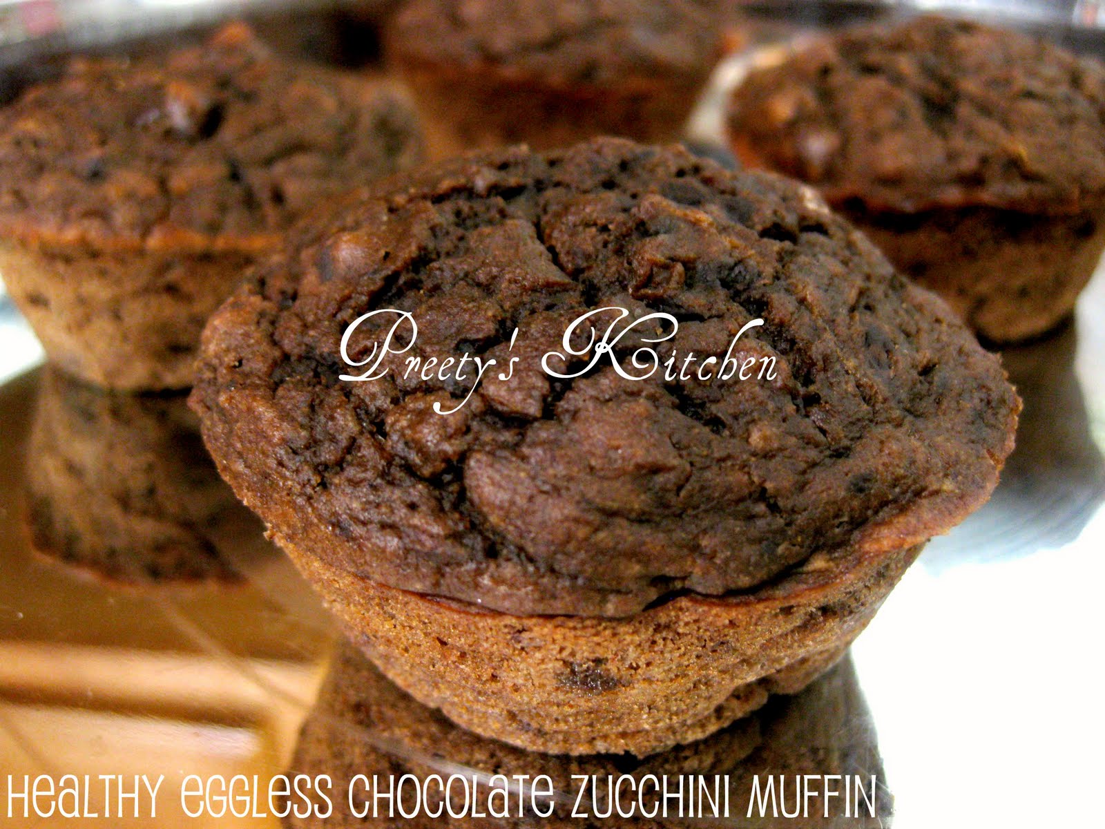 Muffins Mit Zucchini Karotten Und Rosinen — Rezepte Suchen