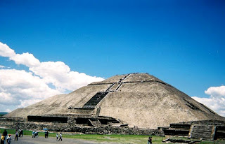 Zona arqueológica, pirámide del Sol