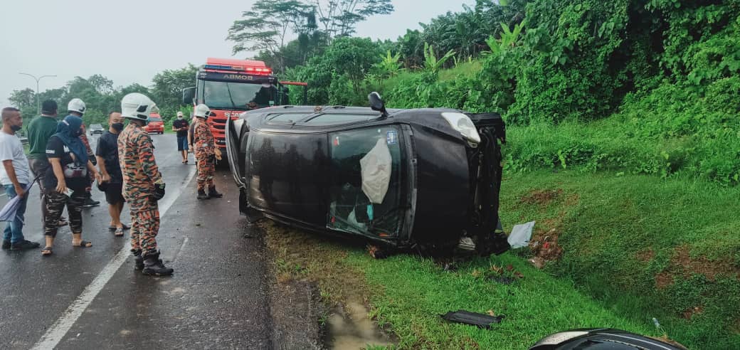 Kereta terbabas di Sandakan, seorang warga emas cedera