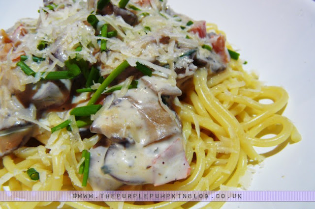 Low Calorie Creamy Mushroom & Bell Pepper Spaghetti Sauce