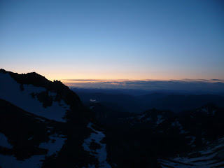 Sonnenaufgang am Zwischenbergenpass