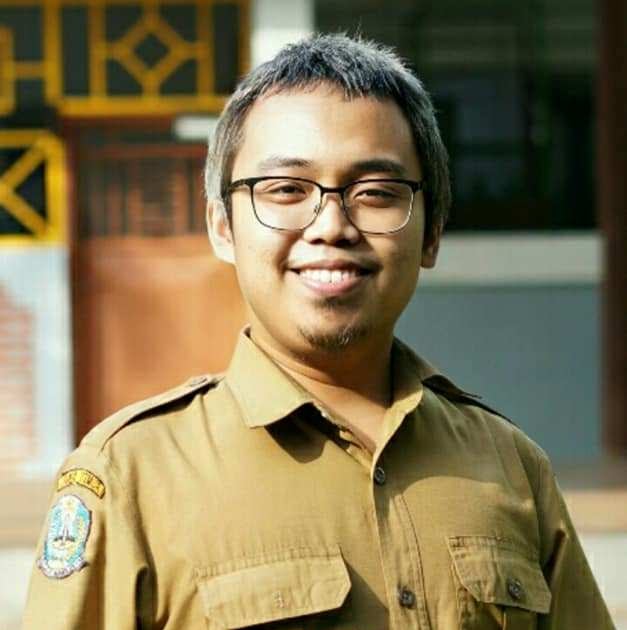 Profil Guru Prakarya Kewirausahaan