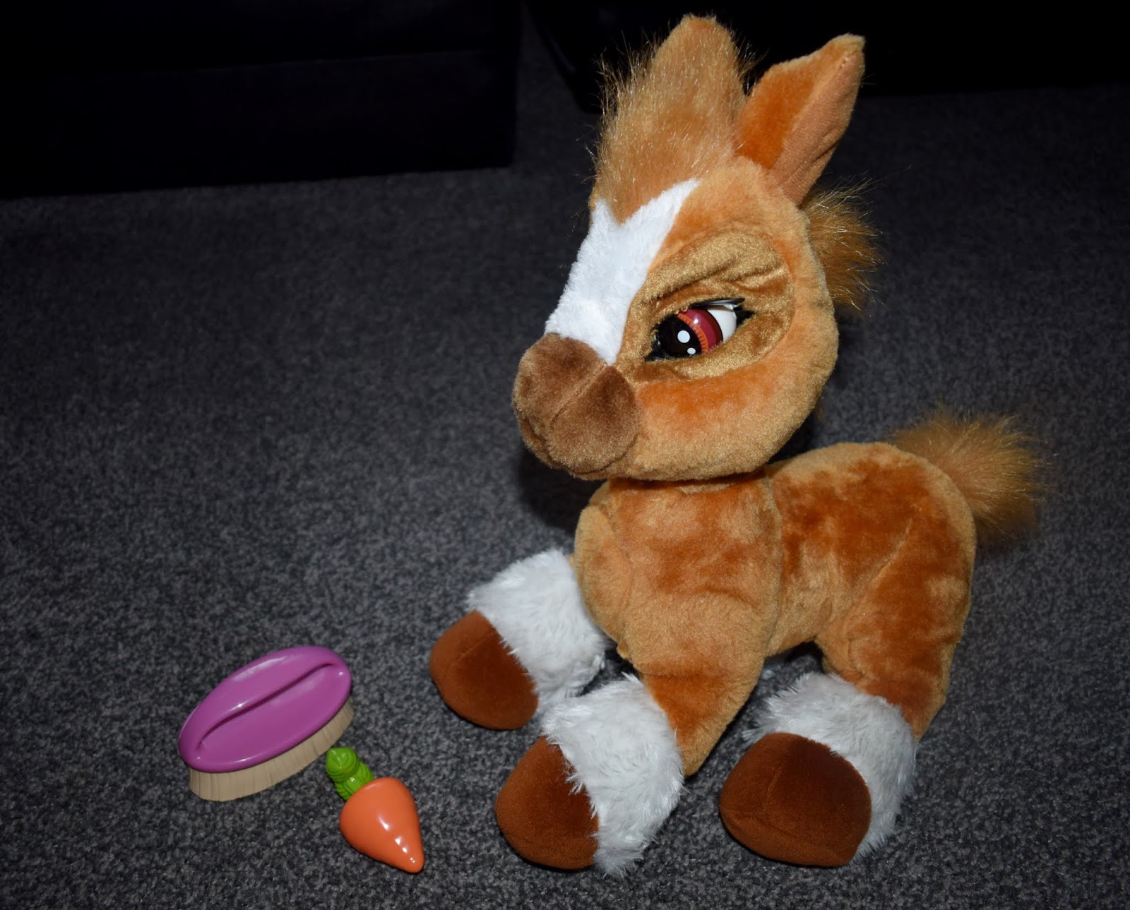 toffee horse toy