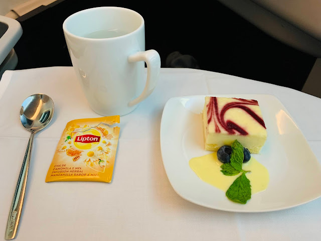 Review: Avianca AV89 Business Class Boeing 787-8 Dreamliner Los Angeles (LAX) to Bogota (BOG)