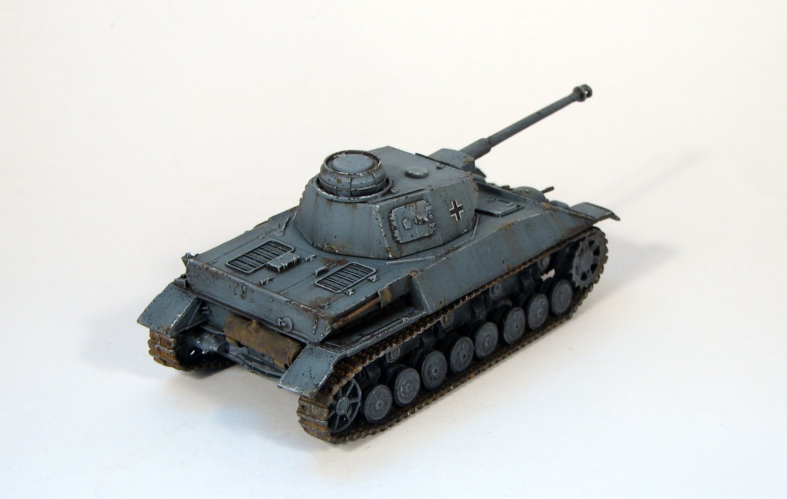 Gulumik Military Models: Panzer IV Krupp prototype 1/72 Red Tank Minature