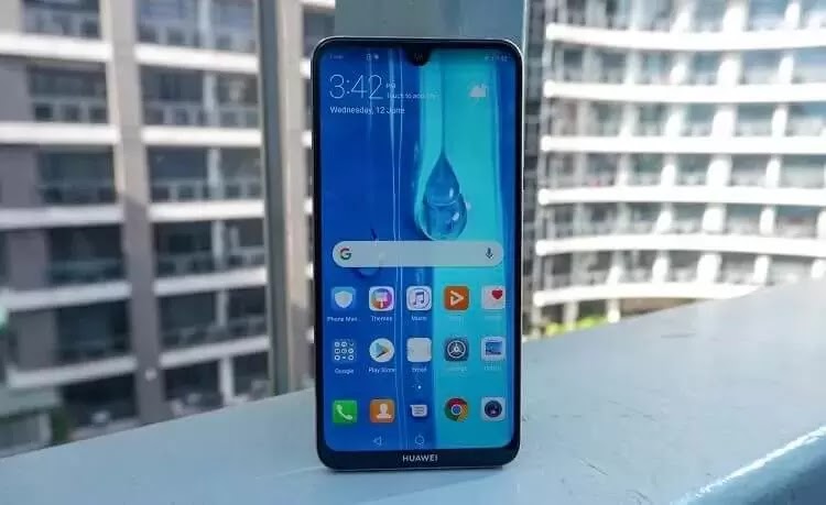 Huawei Y Max Huge 7.12-inch Display with Small Notch
