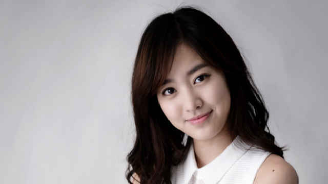 Se yeon sexy jin Jin Se