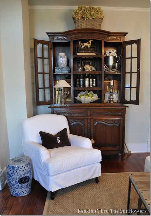 Ideas On Styling A Cabinet Or Cupboard Top, China Cabinet In Living Room
