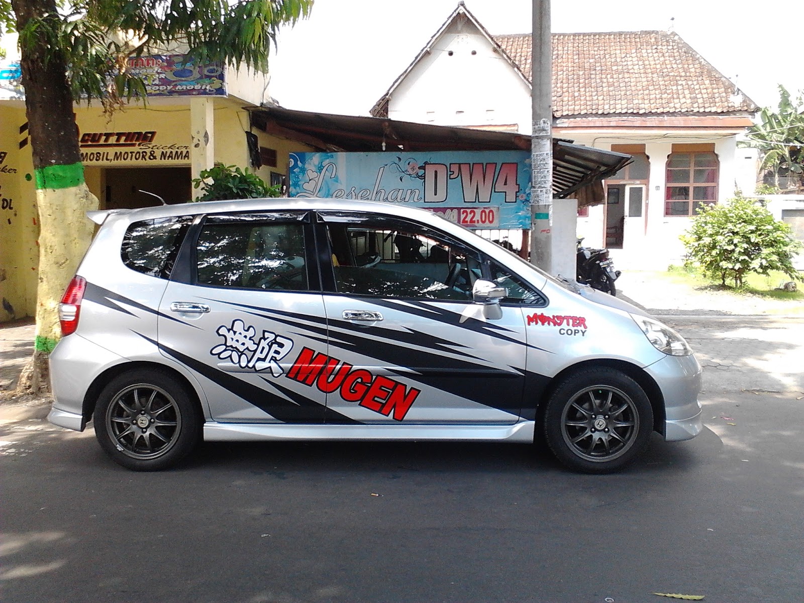 Modifikasi Stiker Mobil  Warna Kuning  Terbaru 2019 