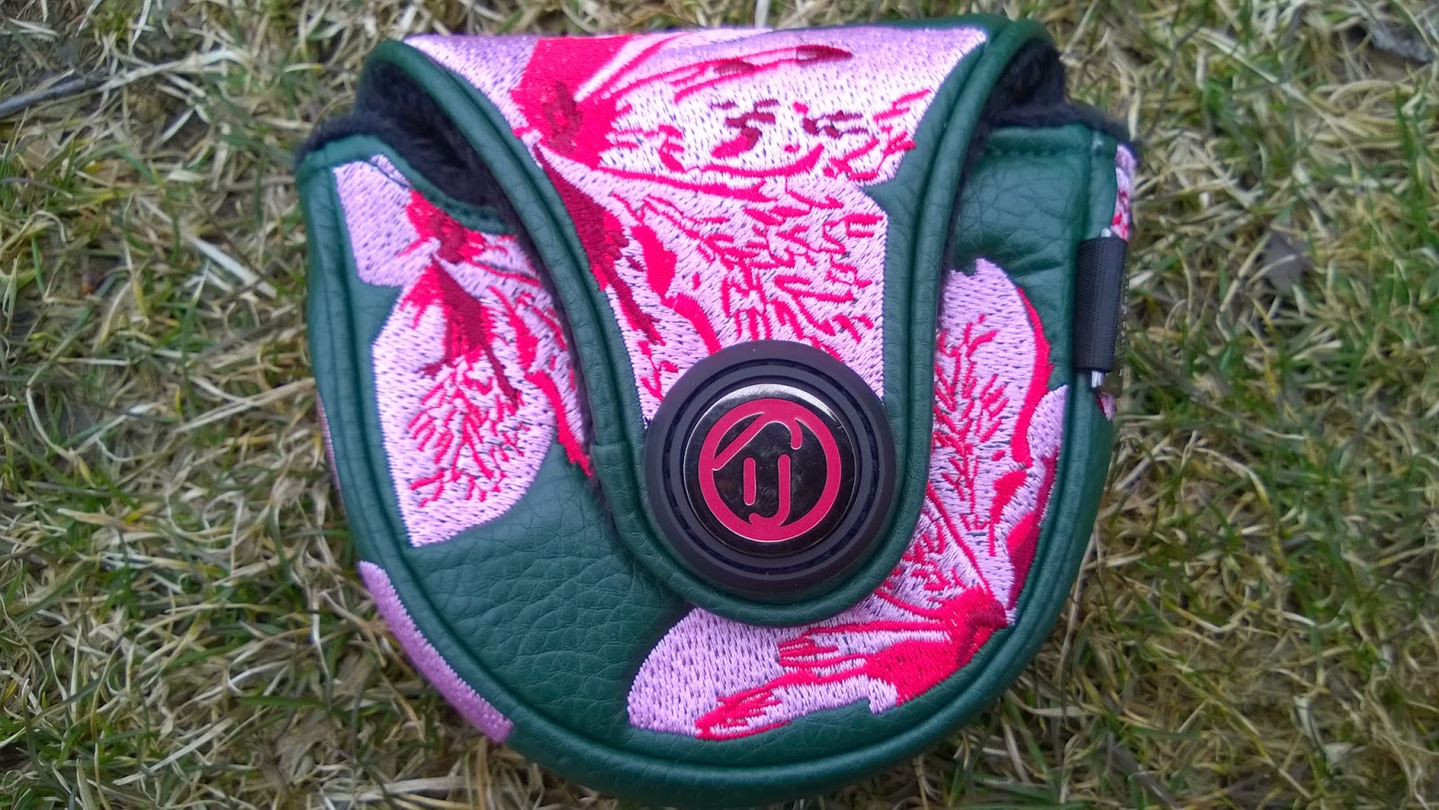 IJP Design Masters Azalea Jacket Putter Cover Review Limited Edition