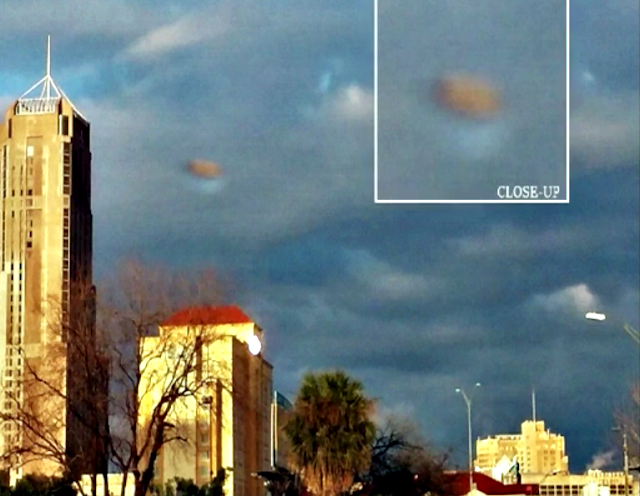 UFO News ~ Multiple UFOs Over Las Vegas Catches Residents Attention plus MORE Texas%252C%2Balien%252C%2Baliens%252C%2BET%252C%2BUFO%252C%2BUFOs%252C%2BMark%2BZuckerberg%252C%2Bsightings%252C%2Bnasa%252C%2Bscott%2Bwaring%252C%2Barchaeology%252C%2Bscience%252C%2Byeti%252C%2BSan%2BAntonio%252C%2Bastronomy%252C%2Bscience%252C%2Barea%2B51%252C%2BBill%2BGates%252C%2Btall%2Bwhites%252C%2Bovni%252C%2BAI%252C%2Bsony%252C%2Bastronomy%252C%2Bcomet%252C%2Bcloud%252C%2Bsunset%252C%2BFBI%252C%2Bbuilding%252C%2B11