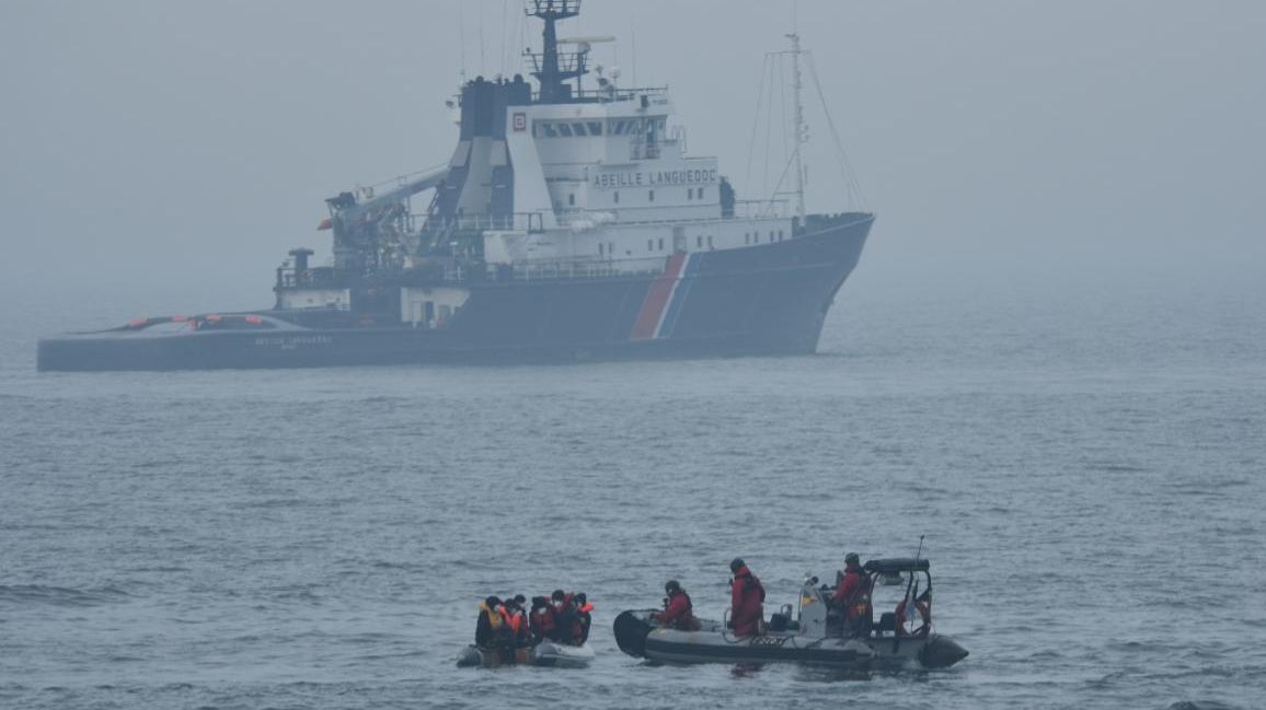 Boulogne-sur-Mer : un groupe de migrants débarqué par un patrouilleur sur le quai Gambetta