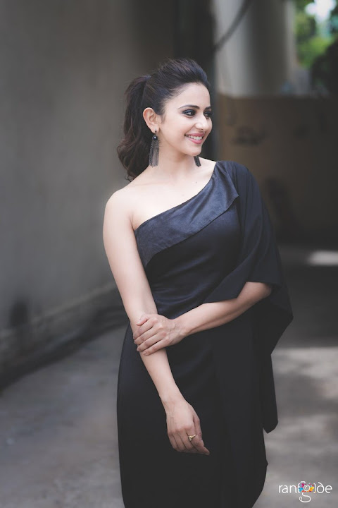 Rakul Preet Singh by Rangde Photography