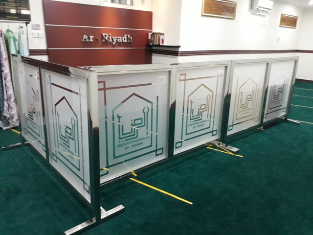 Penyekat masjid - pembatas shaf sholat mushola AR-Riyadh