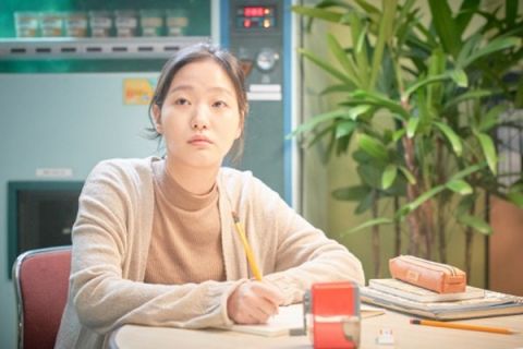 Kim Go Eun Gained Weight? The Reason Behind! | Daily K Pop News