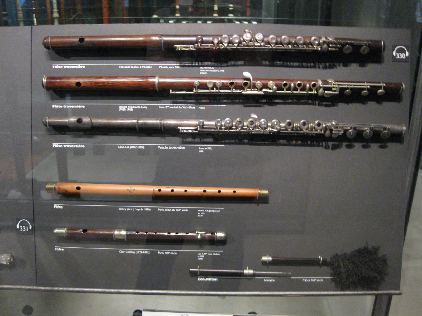 The Folding Harpsichord Europe 2011 Paris Day 7 (9/25/2011) Part 3