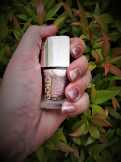 Catrice Gold Effect Nail Polish 