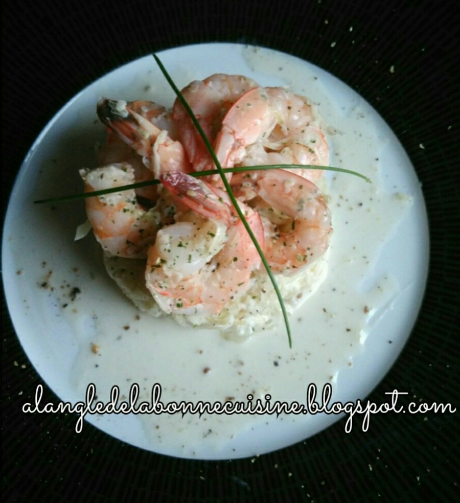 Timbale de choucroute et ses crevettes aux herbes