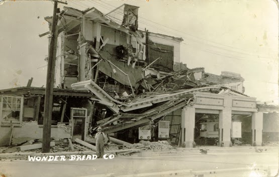 Postcards Etcetera: Long Beach, California Earthquake - 1933