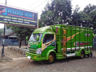 Foto gambar mobil full variasi truk  canter keren 